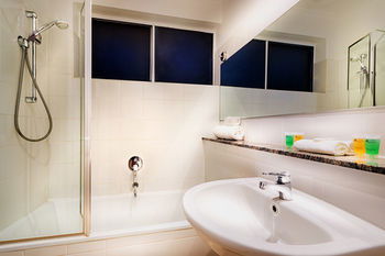 Crest On Barkly Serviced Apartments - Accommodation Port Macquarie 13