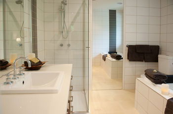 Mountain Element Retreats - Accommodation Port Macquarie 0