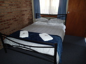 Dungowan Waterfront Apartments - Accommodation Port Macquarie 15