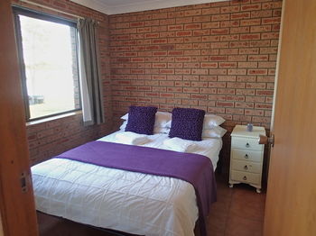 Dungowan Waterfront Apartments - Accommodation Port Macquarie 16