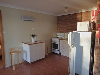 Dungowan Waterfront Apartments - Accommodation Port Macquarie 18