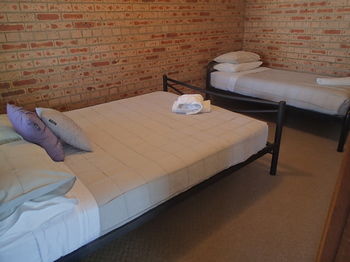 Dungowan Waterfront Apartments - Accommodation Port Macquarie 191