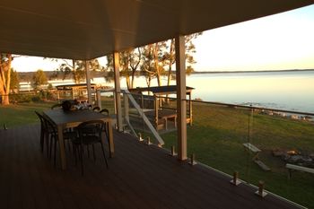 Dungowan Waterfront Apartments - Accommodation Port Macquarie 248