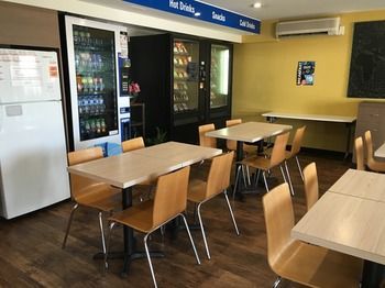 Ibis Budget Gosford - Accommodation Port Macquarie 0
