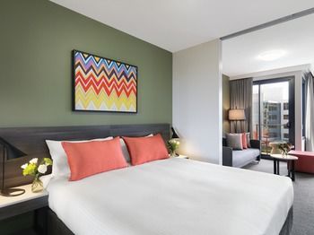 Adina Apartment Hotel Sydney Airport - Accommodation Port Macquarie 2