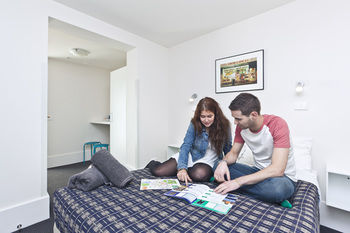 Melbourne Central YHA - Hostel - Accommodation Port Macquarie 7