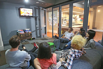 Melbourne Central YHA - Hostel - Accommodation Port Macquarie 15