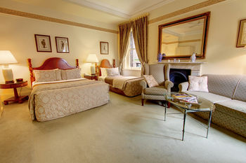 Simpson Of Potts Point - Accommodation Port Macquarie 5