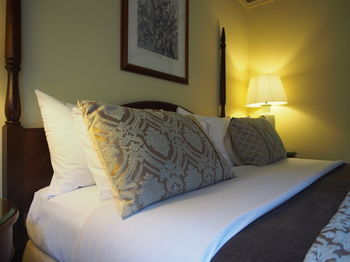 Simpson Of Potts Point - Accommodation Port Macquarie 12