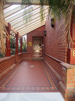 Simpson Of Potts Point - Accommodation Port Macquarie 19