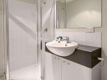 Plum Carlton Serviced Apartments - Accommodation Port Macquarie 9