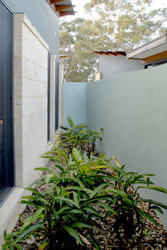 By The Beach B&B And Apartments - Accommodation Port Macquarie 8