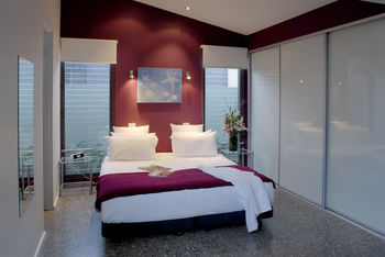 By The Beach B&B And Apartments - Accommodation Port Macquarie 9