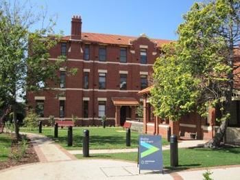 Yarra House Campus Summer Stays - Accommodation Port Macquarie 7