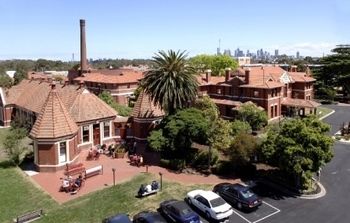 Yarra House Campus Summer Stays - Accommodation Port Macquarie 11