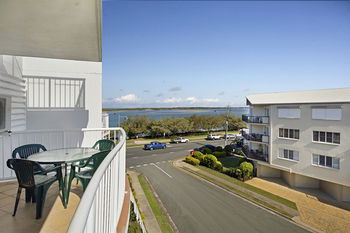 Sandy Shores Luxury Holiday Units - Accommodation Port Macquarie 4