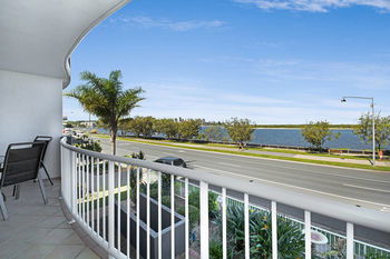 Sandy Shores Luxury Holiday Units - Accommodation Port Macquarie 6