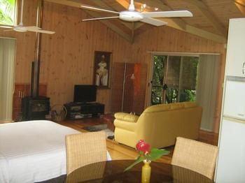 Belle's At Montville - Accommodation Port Macquarie 9