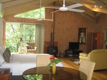 Belle's At Montville - Accommodation Port Macquarie 10