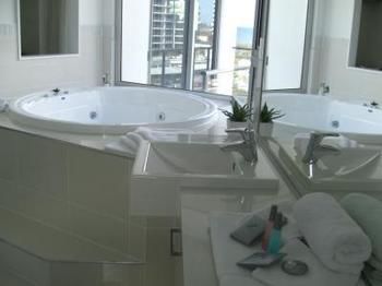 Silver Sea On Sixth Resort - Accommodation Port Macquarie 4