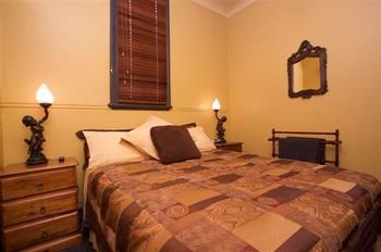 Church House B&B Gundagai - Accommodation Port Macquarie 6