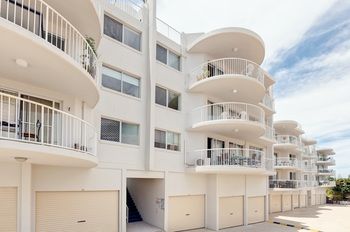 Bayviews & Harbourview Holiday Apartments - Accommodation Port Macquarie 0