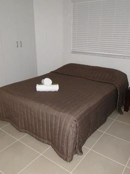 Bayviews & Harbourview Holiday Apartments - Accommodation Port Macquarie 1