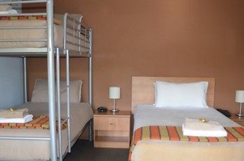 Morpeth Lodge Motel - Accommodation Port Macquarie 15