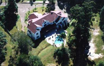 Kingfishers Manor @ Noosa - Accommodation Port Macquarie 4