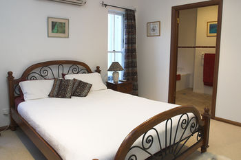 Kingfishers Manor @ Noosa - Accommodation Port Macquarie 19