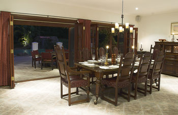 Kingfishers Manor @ Noosa - Accommodation Port Macquarie 37