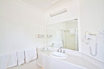 Branxton House Motel, Hunter Valley - Accommodation Port Macquarie 7