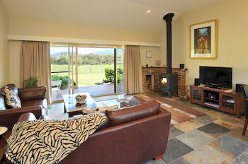 Langbrook Estate Cottages - Accommodation Port Macquarie 9