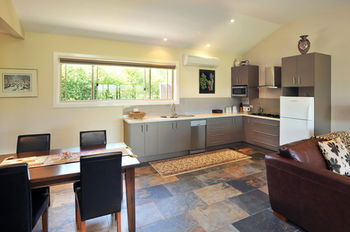 Langbrook Estate Cottages - Accommodation Port Macquarie 10