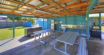 Alex Beach Cabins - Accommodation Port Macquarie 18