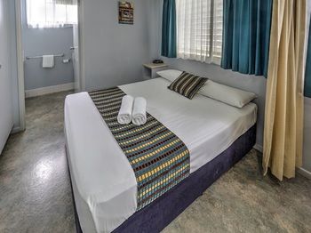 Alex Beach Cabins - Accommodation Port Macquarie 30