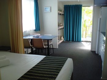 Alex Beach Cabins - Accommodation Port Macquarie 33