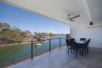 Jacaranda Noosa - Accommodation Port Macquarie 3