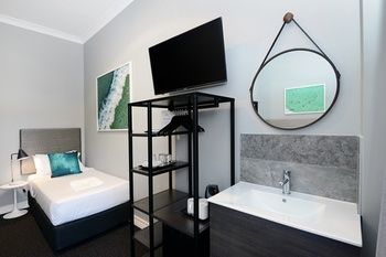 Alison Lodge - Accommodation Port Macquarie 16