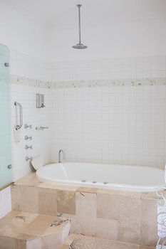 Avoca Valley Bed & Breakfast - Accommodation Port Macquarie 5