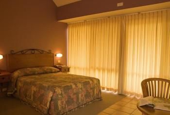 Rothbury Escape - Accommodation Port Macquarie 1