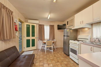 Gundagai Cabins & Tourist Park - Accommodation Port Macquarie 26