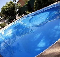 Across Country Motel and Serviced Apartments