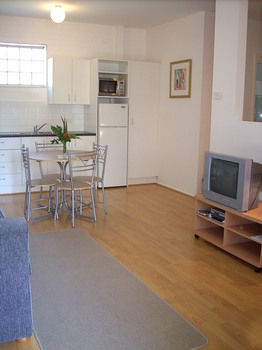 Central Apartments - Accommodation Port Macquarie 13