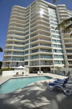Chateau Royale - Accommodation Port Macquarie 0