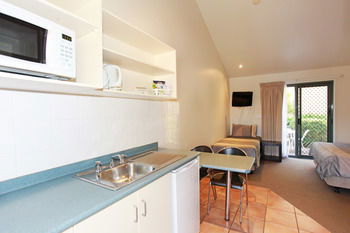 Travellers Motor Village - Accommodation Port Macquarie 8