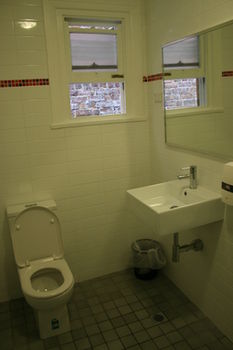 Zing Backpackers - Accommodation Port Macquarie 11