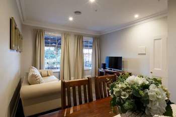 Bathurst Royal Apartments - Accommodation Port Macquarie 4