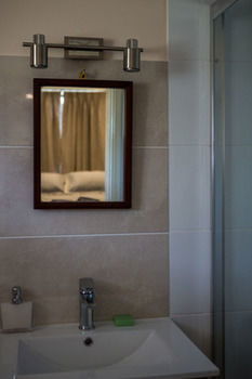 The Wattle Lodge - Accommodation Port Macquarie 1