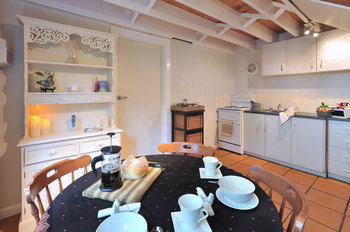 Santosa Cottage - Accommodation Port Macquarie 6